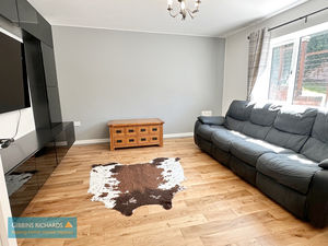 Lounge- click for photo gallery
